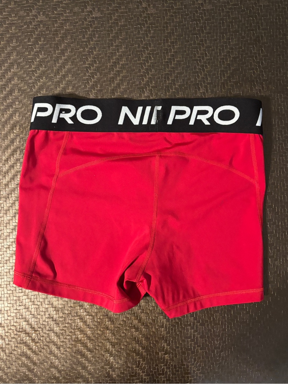 Nike Pros women’s shorts - Picture 2 of 3